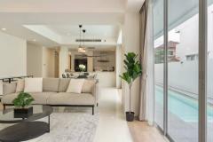 ให้เช่า บ้านเดี่ยว N2157 คอร์ทยาร์ด วิลล่า พระราม 9-วงแหวน 340 ตรม 80 ตรว