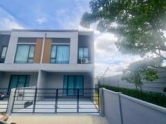 ให้เช่า ทาวน์โฮม N2156 พลีโน่ สุขุมวิท-บางนา 2 120 ตรม 22.5 ตรว-202509041144091756961049462.jpg