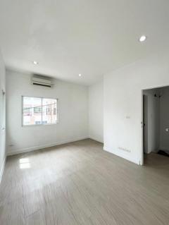 ให้เช่า ออฟฟิศ M1296 โฮมออฟฟิศ ติดถนนนวลจันทร์ (ข้างซอย 48) 197 ตรม 31.2 ตรว-202509041216561756963016035.jpg