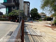 ขายที่ดินเปล่าถนนลาดพร้าว48 พื้นที่133ตรว. ขาย13.8 ล้านบาท ราคาถูกที่สุดในนั้นแล้ว ห่างจากถนนลาดพร้าวเพียง 300 เมตร ใกล้MRT ลาดพร้าว-202509041349461756968586245.jpg