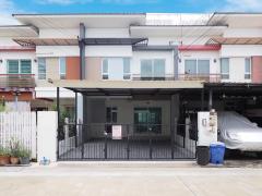 ขายราคาพิเศษ ทาวน์เฮ้าส์ 2 ชั้น 25.1 ตรว. ม.ชวนชื่น เพชรเกษม 3นอน 2น้ำ บ้านสวย หลังใหญ่ ทำเลดีมาก ฟังชั่นบ้านดีเยี่ยม พร้อมเฟอร์ รีโนเวทใหม่ พร้อมเข้าอยู่ได้ทันที [เพชรเกษม81-บางบอน5]