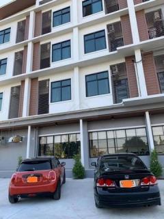 ขาย อพารท์เมนท์ พร้อมร้านอาหาร ร้านค้า ย่านลาดกระบัง ใกล้เจ้าคุณทหารลาดกระบัง เดินทางสะดวก-202509052314511757088891929.jpg