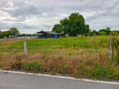 ขายที่ดินเปล่าพร้อมบ้านชั้นเดียว เนื้อที่ 1-3-71.9 ไร่ โฉนดครุฑแดง ต.โพธิ์พระยา อ.เมือง จ.สุพรรณบุรี ติดถนนสาธารณะ-202509081101501757304110868.jpg