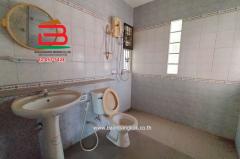 บ้านเดี่ยว หมู่บ้าน ชวนชื่น บางนา ซ.เกียรติพิพัฒน์ธานี เนื้อที่ 60 ตรว. ถ.บางนา-ตราด กม.29.5 อ.บางบ่อ จ.สมุทรปราการ-202509081644191757324659638.jpg