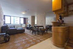 Rent Condo BTS station is on Ratchadamri , Fully furnished apartment with nice view on 11th Floor -202509101615331757495733217.jpg