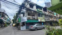 ขายด่วนอาคารพาณิชย์เหมาะเปิดกิจการในทำเลศักยภาพ ซอยสิงหฤกษ์  บางโพ