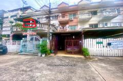 ขายถูก ทาวน์โฮม โชคชัย 4 ซอย 84 แยก 1 เนื้อที่ 20 ตร.ว แขวงลาดพร้าว เขตลาดพร้าว กรุงเทพมหานคร