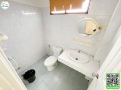 อาคารพาณิชย์ 2ชั้นครึ่ง กลางตัวอำเภอน้ำปาด ใกล้ตลาด,โรงเรียน,ศูนย์ราชการต่างๆ,ร้านค้า-202509111407151757574435385.jpg