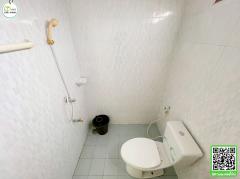 อาคารพาณิชย์ 2ชั้นครึ่ง กลางตัวอำเภอน้ำปาด ใกล้ตลาด,โรงเรียน,ศูนย์ราชการต่างๆ,ร้านค้า-202509111407151757574435892.jpg