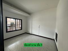ทาวน์เฮ้าส์โครงการติดถนน ปิ่นเกล้า-สาย 5 -202509111450571757577057635.jpg