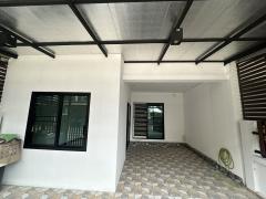 ทาวน์เฮ้าส์โครงการติดถนน ปิ่นเกล้า-สาย 5 -202509111451181757577078565.jpg