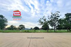 ที่ดินเปล่า หมู่บ้านเดอะลากูล 1-2 เนื้อที่ 247.6 ตร.ว (ตรงข้ามตลาดโรงเกลือท้ายเกาะ) ตำบลท้ายเกาะ อำเภอสามโคก ปทุมธานี