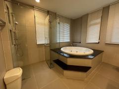 ให้เช่า บ้านหรู หมู่บ้าน Grand Bangkok Boulevard รัชดา–รามอินทรา 2-202509112243401757605420057.jpg