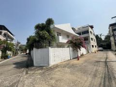 ขาย บ้านเดี่ยว หลังมุม สไตล์วินเทจ ซอยเย็นอากาศ1 ย่านสาทร ใกล้ One Bangkok เดินทางสะดวก-202509112251191757605879933.jpg