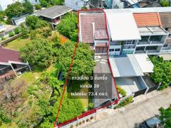 ประกาศขาย townhouse ทาวน์โฮม เอกมัย28 73 Square Wah 4นอน3Bathroom ไม่ไกลจาก BTS เอกมัย ราคา - ดี