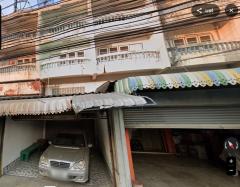 ขายด่วนมาก อาคารพาณิชย์ 3.5 ชั้น หน้ากว้าง 4 เมตร ลึก 32 เมตร ใจกลางเมืองนครปฐม ใกล้องค์พระปฐมเจดีย์
