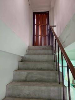 ขายด่วนมาก อาคารพาณิชย์ 3.5 ชั้น หน้ากว้าง 4 เมตร ลึก 32 เมตร ใจกลางเมืองนครปฐม ใกล้องค์พระปฐมเจดีย์-202509121206161757653576252.jpg