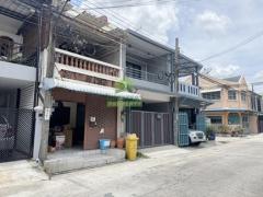 รีบคว้า หมู่บ้านเสนาวิลล่า 84 ทาวน์เฮ้าส์ 2 ชั้น เนื้อที่ 18 ตร.ว บ้านทำเลดี ใกล้เดอะมอลล์บางกะปิ ราคาสุดคุ้ม-202509121625481757669148460.jpg