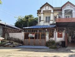 จองด่วน ทาวน์เฮ้าส์ หมู่บ้านกฤษณา ซอยร่มเกล้า 12 มีนบุรี หลังริม 