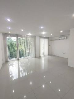 เช่า ทาวน์โฮม หลังมุม ย่านรามอินทรา ใกล้แฟชั่นไอแลนส์ MRTวงแหวนรามอินทรา เดินทางสะดวก-202509122306381757693198500.jpg