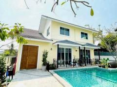 ให้เช่าพูลวิลล่าขนาดใหญ่  หมู่บ้านเชียงใหม่เลคแลนด์ สุเทพ