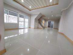 หมู่บ้านรัชธานี 10 ซอยคู้บอน 27 เขตบางเขน ขายทาวน์เฮ้าส์ 3 ชั้น แปลงมุม ติดสวน 49 ตารางวา 3 ห้องนอน 4 ห้องน้ำ ใกล้รถไฟฟ้าสีชมพู สถานีคู้บอน-202509131233281757741608094.jpg