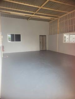 ให้เช่าโกดังอำเภอพานทอง ชลบุรี ราคา 9000 ต่อเดือน  พื้นที่ 90 ตารางเมตร โทร 0876003777-202509141455121757836512081.jpg