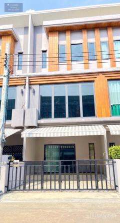 ให้เช่าทาวน์โฮม-3-ชั้น-–-Eigen-Premium-Townhome-ซอยพ