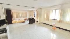 ขายอาคารสำนักงาน HomeOffice 4 ชั้น 4 คูหา ทำเลดีใกล้ Maya 10 ห้องทำงาน 7 ห้องน้ำ เชียงใหม่-202509150839441757900384782.jpg