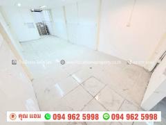 ขาย อาคารพาณิชย์ 4.5 ชั้น ติดถนนสวนผัก ตลิ่งชัน-202509151420031757920803276.jpg