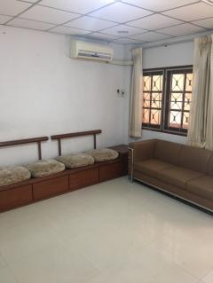 NTG700 ให้เช่า ทาวน์เฮาส์ 3 ชั้น ลาดพร้าวใกล้ MRT และ BTS มี 4 นอน 5 น้ำ  30,000 บาท ขั้นต่ำ 2 ปี-202509151430081757921408174.jpg