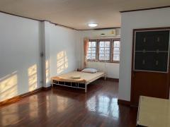 NTG700 ให้เช่า ทาวน์เฮาส์ 3 ชั้น ลาดพร้าวใกล้ MRT และ BTS มี 4 นอน 5 น้ำ  30,000 บาท ขั้นต่ำ 2 ปี-202509151430091757921409802.jpg