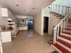 ให้เช่า ทาวน์โฮม บ้านกลางกรุง สาทร-เจริญราษฎร์ 320 ตรม 80 ตรว-202509151500351757923235219.jpg