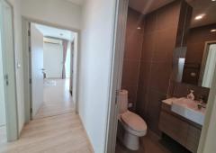 ให้เช่า คอนโด Noble Revolve Ratchada 2 (โนเบิล รีวอลฟ์ รัชดา 2) 52 ตรม. 2 นอน 2 น้ำ ชั้น 10 วิวสระ จอดรถได้ 1 คัน-202509151703081757930588162.jpg