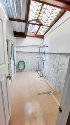 ให้เช่า ทาวน์โฮม 4 ชั้น วราธรวิลล์ พัฒนาการ 44 31.5 ตร.วา 5 นอน 4 น้ำ รีโนเวทใหม่ ตกแต่งครบ-202509152005141757941514173.jpg