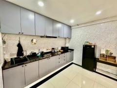 RM682 ให้เช่า ทาวน์โฮม บ้านฝนทองนิเวศน์ เหมาะทำHomeoffice เพียง260m.จากหน้าบ้านถึงสถานีรถไฟฟ้าสายสีเขียวสุขุมวิท 