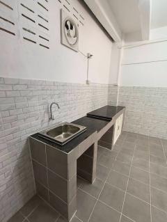 RM 685 ให้เช่า ทาวเฮ้า ใกล้รถไฟฟ้า สะพานควาย รีโนเวทใหม่-202509161853291758023609931.jpg