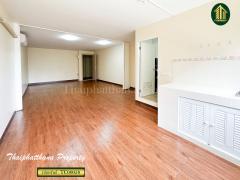 ขายคอนโดรีโนเวทใหม่ เลเวล คอนโดมิเนียม บางนา ห้องใหญ่ ทำเลดี ใกล้ห้าง ใกล้มหาวิทยาลัย-202509161950531758027053857.jpg