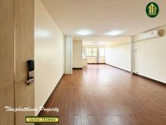 ขายคอนโดรีโนเวทใหม่ เลเวล คอนโดมิเนียม บางนา ห้องใหญ่ ทำเลดี ใกล้ห้าง ใกล้มหาวิทยาลัย-202509161950561758027056337.jpg