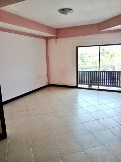 ติดทรัพย์ ขาย/ให้เช่า ตึกแถว 3 ชั้น ทำเลดี ติดถนนใหญ่เชียงใหม่-หางดง ใกล้ท้อแสงทอง ต.แม่เหียะ อ.เมือง เชียงใหม่-202509170248361758052116403.jpg