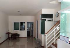 ขายทาวน์เฮ้าส์ หมู่บ้านโกลเด้น อเวนิว แจ้งวัฒนะ-ติวานนท์ เนื้อที่ 18.7 ตร.ว. 2 ชั้น 4 นอน 2 น้ำ-202509170949111758077351877.jpg