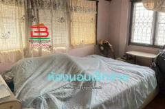 ที่ดินพร้อมบ้าน ลาดพร้าวซอย 69(ซอยทำเนียบ) เนื้อที่ 58 ตร.ว แขวงวังทองหลาง เขตบางกะปิ กรุงเทพมหานคร-202509171725071758104707536.jpg