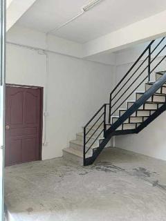 F2150 ให้เช่าโกดังโรงงานพร้อมออฟฟิศ  ใกล้เมืองพัทยา 300 ตรม. หน้าวัดสันติคราม หนองปลาไหล-202509181054591758167699491.jpg