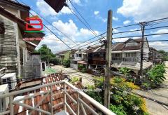 ทาวน์เฮาส์ หมู่บ้าน เอื้อประชา เนื้อที่ 21 ตรว. ถนนนวลจันทร์ เขตบึงกุ่ม กรุงเทพมหานคร-202509181153441758171224432.jpg