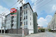 คอนโดมิเนียม โครงการ นิวยอร์ค รามอินทรา 97 เนื้อที่ 21.33 ตร.ม (ใกล้พรอมานาด) แขวงคันนายาว เขตคันนายาว กรุงเทพมหานคร