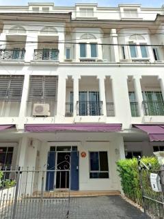ขาย ทาวน์โฮม 3 ชั้น Leon Sukhumvit 62 ลีออง สุขุมวิท 62 25 ตร.ว. 218 ตร.ม.