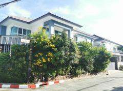 NTG015 : ขาย-ให้เช่า บ้านเดี่ยว หลังใหญ่ บางกอก บูเลอวาร์ด รามอินทรา 3 ตรงข้าม  แฟชั่นไอส์แลนด์