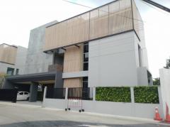 NTG016 : ขาย-ให้เช่า บ้านหรู บ้านเดี่ยว 3 ชั้น ทำเลราชพฤกษ์  เอกสิทธิ์เพียงแค่ 8 Unit เท่านั้น-202509182125181758205518226.jpg