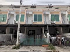 ทาวน์เฮ้าส์ สมาร์ทแลนด์ นิวสไตล์ 2 ศรีราชา PTT00642