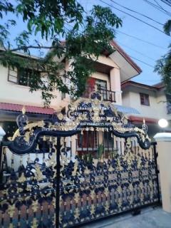 บ้าน ให้เช่าบ้านเดี่ยว 2 ชั้น ถนนบางบ่อ-คลองด่าน จ.สมุทรปราการ 51 ตร.ว. 3 น 2 น้ำ ราคา 16,000 บาท/เดือน ขนาด 51 ตารางวา 16000 THB ใกล้กับ โรงพยาบาลบางบ่อ ทำเล-คุณภาพ เป็นบ้านพร้อมอยู่ที่มีการตกแต่งภายในเพิ่มเติมได้แบบเรียบหรู ที่ตั้งอยู่ในทำเลที่มีสิ